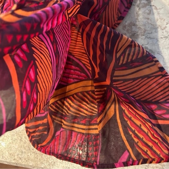 Old Navy Beach Swim Coverup Medium - Picture 5 of 7